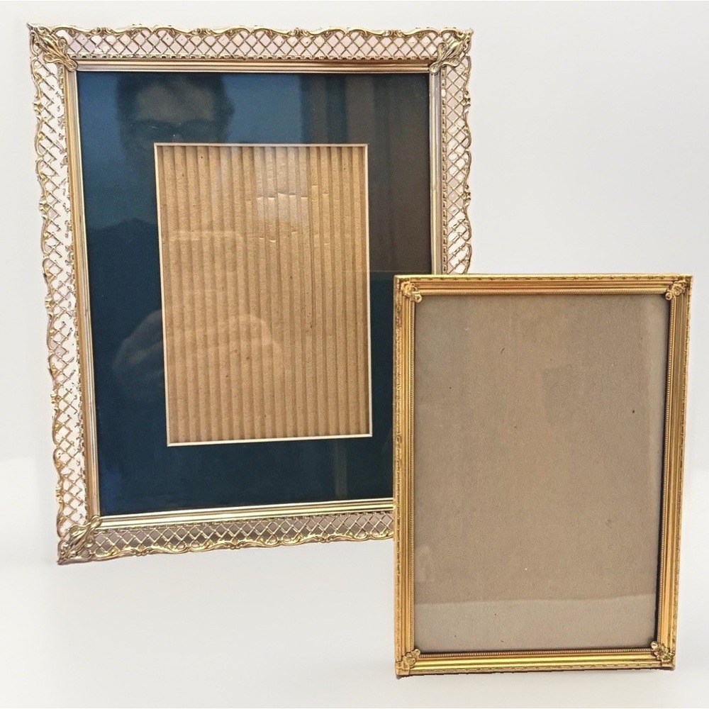 VTG Photo Frame 2PC Gold Hollywood Regency MCM Table Decor Scroll Frames Easel